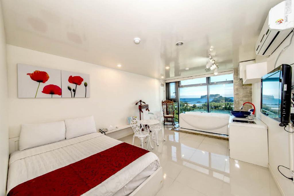 Olleyo Resort Seogwipo Rom bilde