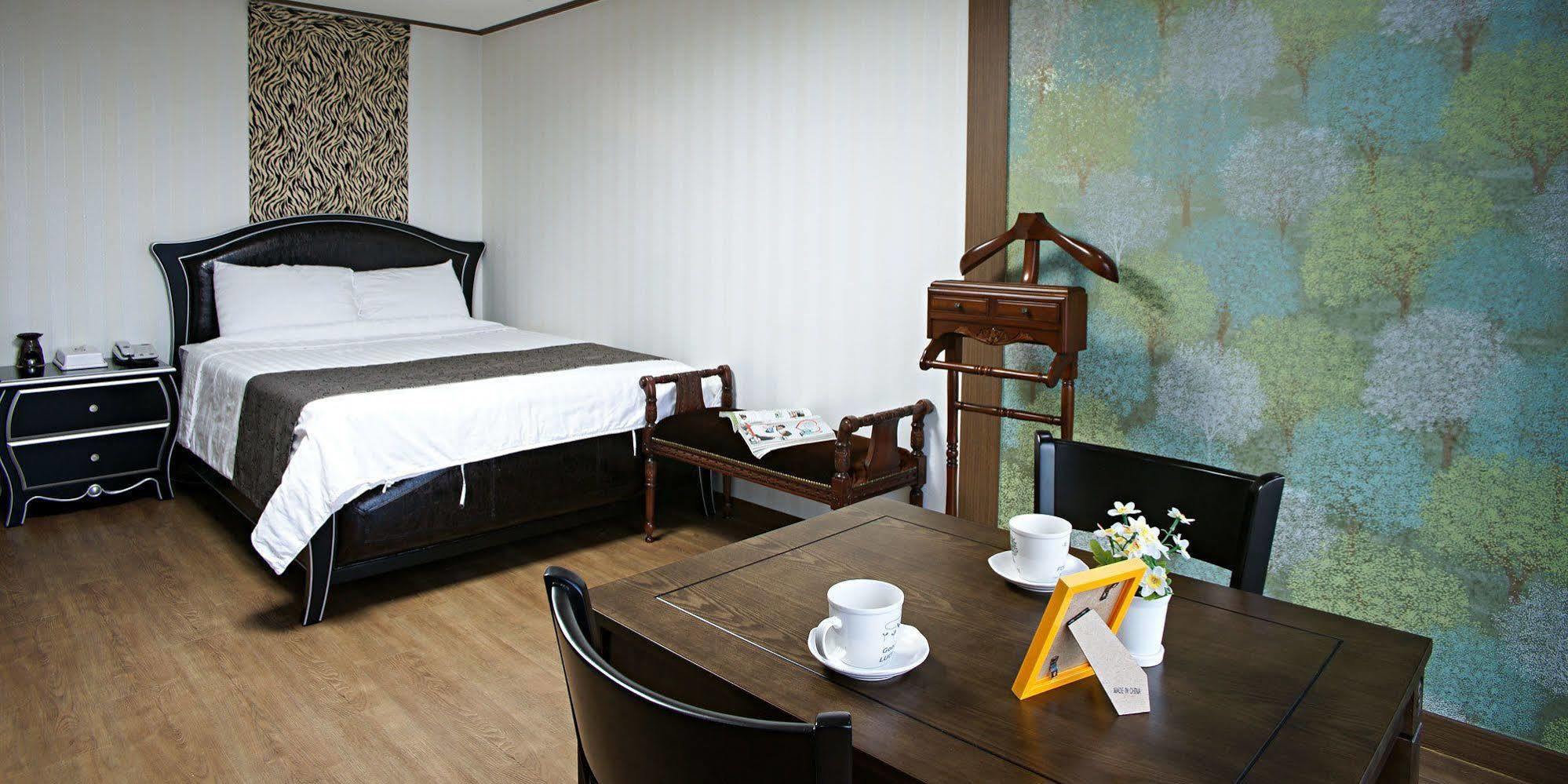 Olleyo Resort Seogwipo Eksteriør bilde