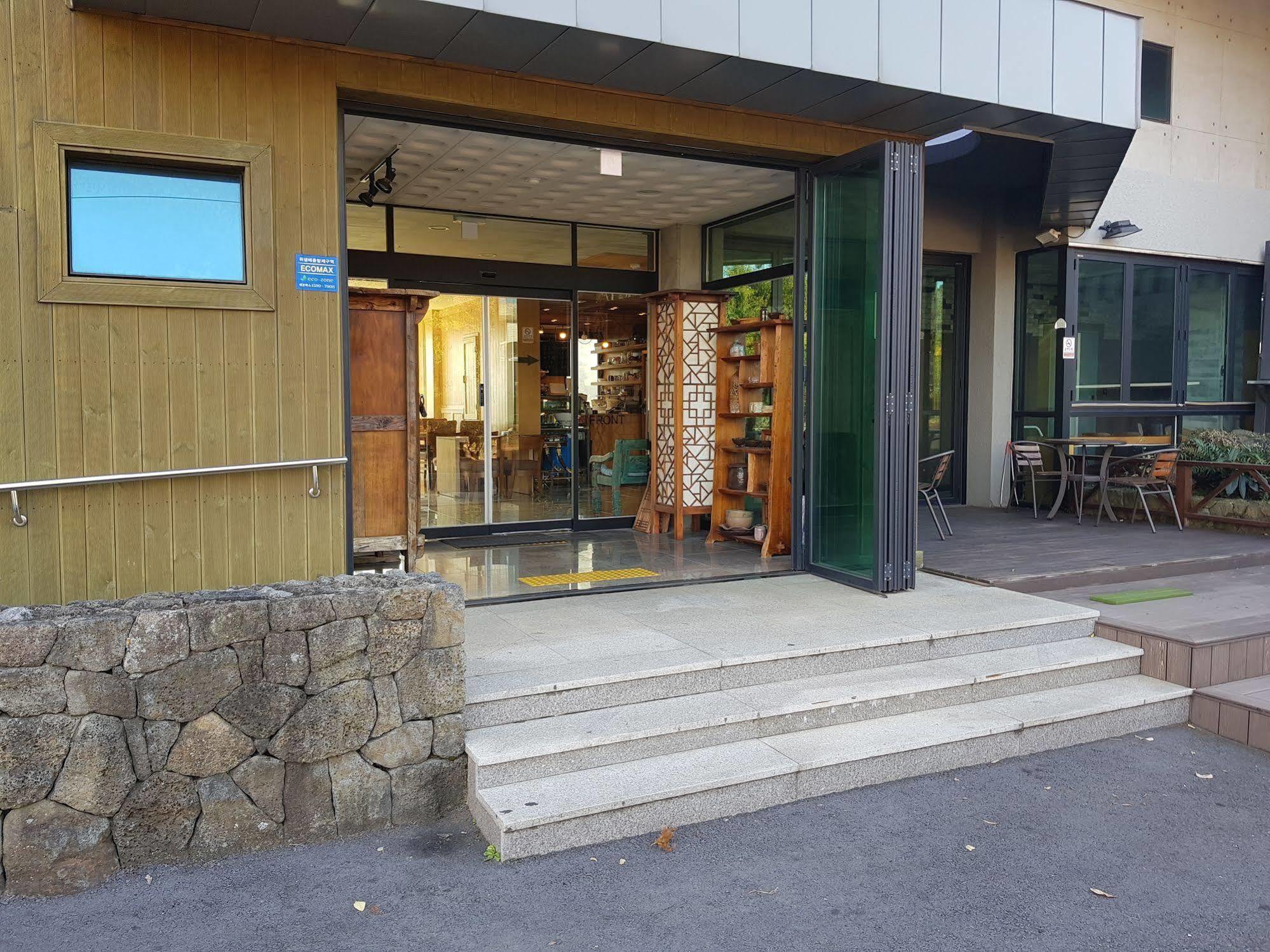 Olleyo Resort Seogwipo Eksteriør bilde