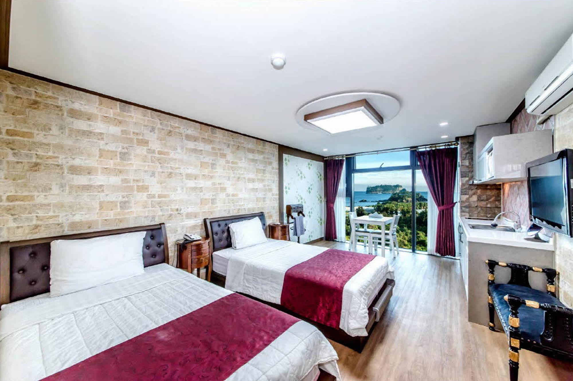 Olleyo Resort Seogwipo Eksteriør bilde